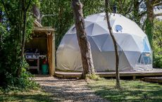 Article Image for Luxury Glamping Experiences Worldwide