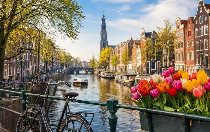 Article Image for Netherlands Travel Guide to Canals, Culture and Cycling