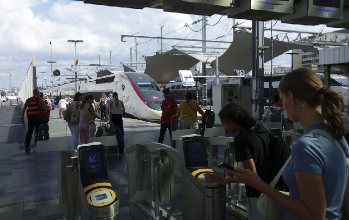 Article Image for Technology Innovations Improving Travel Across the US